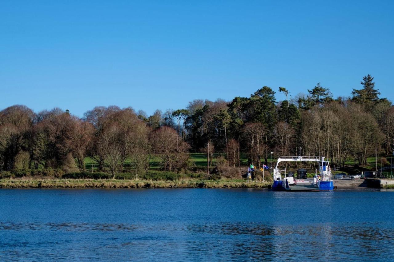 Waterford Castle Hotel & Golf Resort Ballinakill  Esterno foto