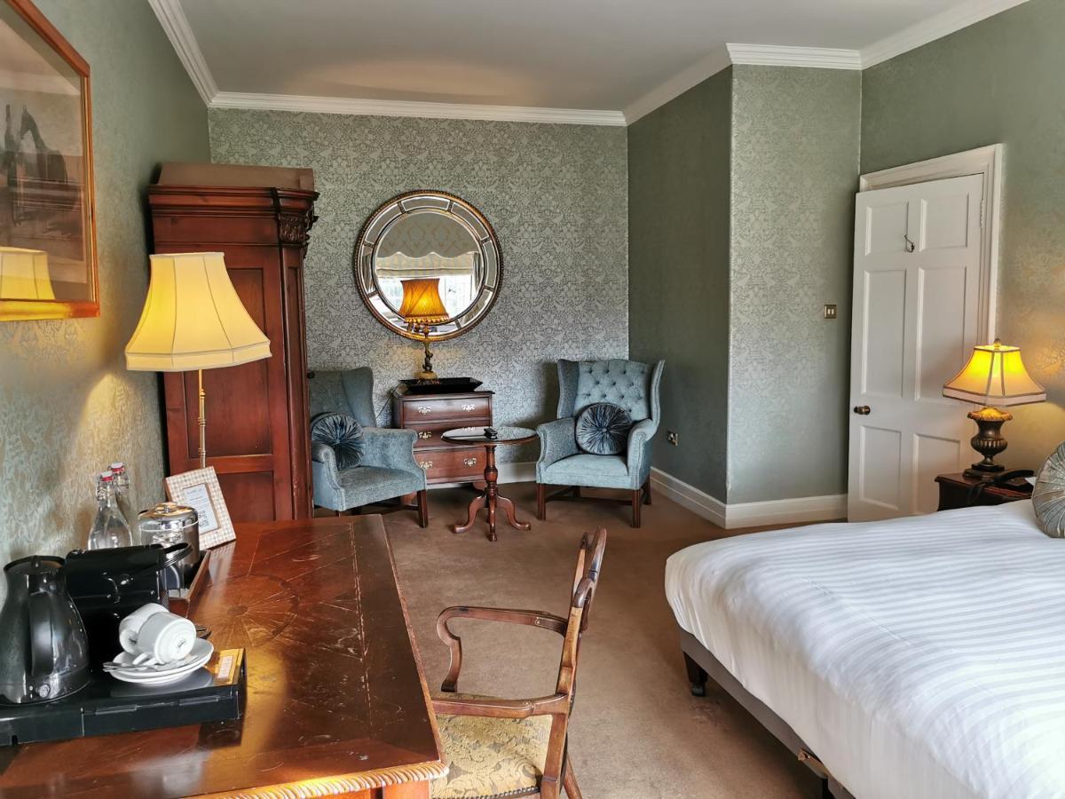 Waterford Castle Hotel & Golf Resort Ballinakill  Esterno foto