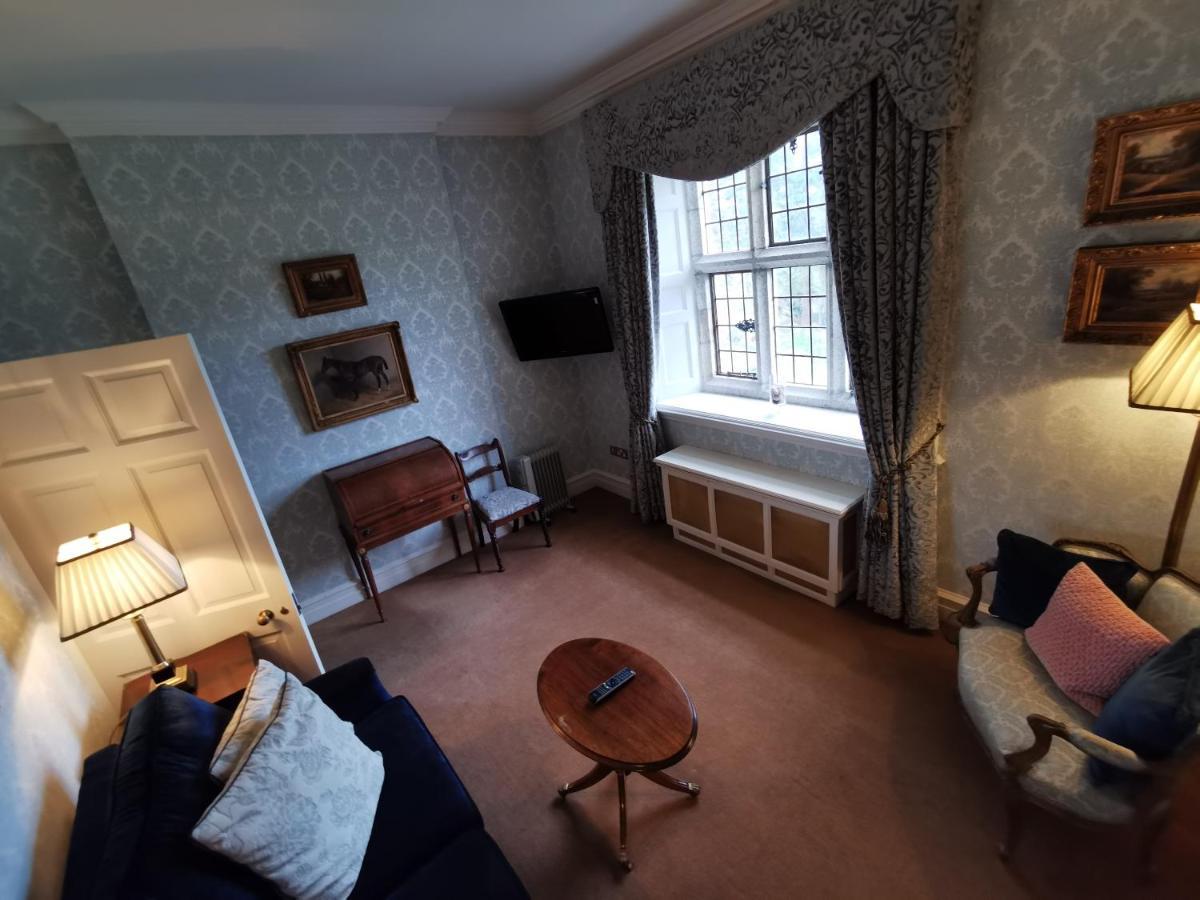 Waterford Castle Hotel & Golf Resort Ballinakill  Esterno foto