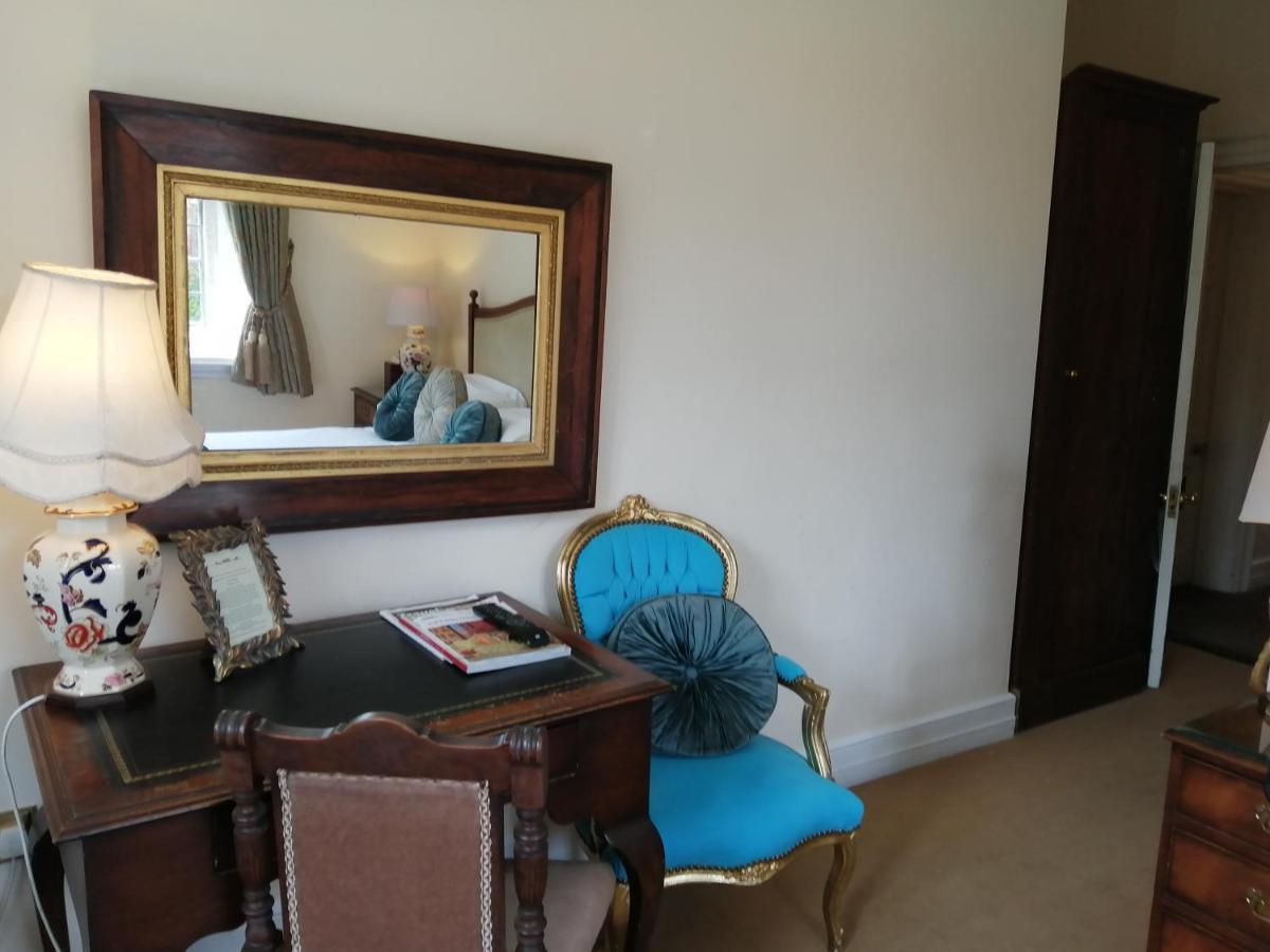 Waterford Castle Hotel & Golf Resort Ballinakill  Esterno foto