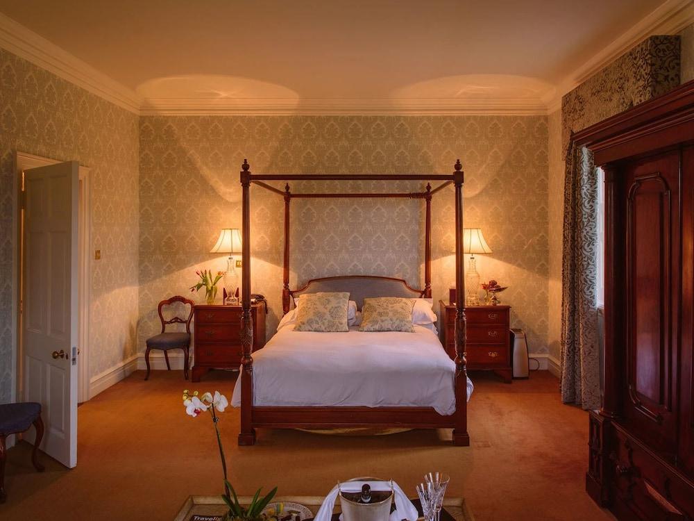 Waterford Castle Hotel & Golf Resort Ballinakill  Esterno foto
