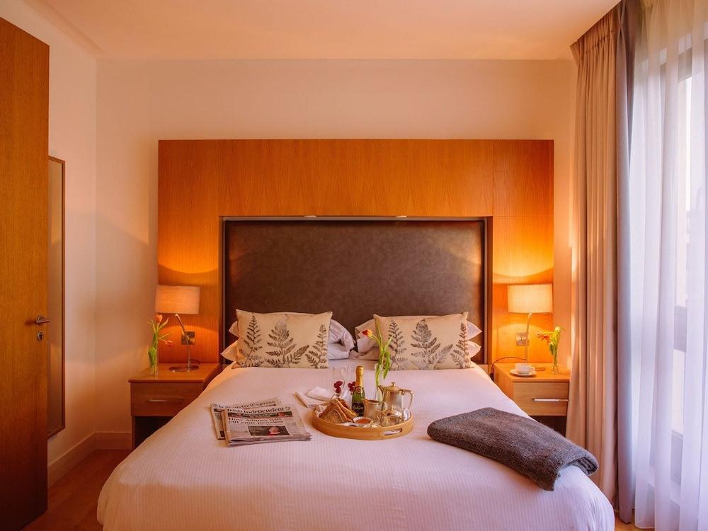 Waterford Castle Hotel & Golf Resort Ballinakill  Esterno foto